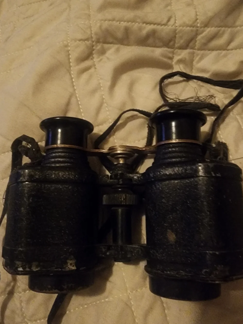 Vintage Black Binoculars - Classic Compact Field Optics